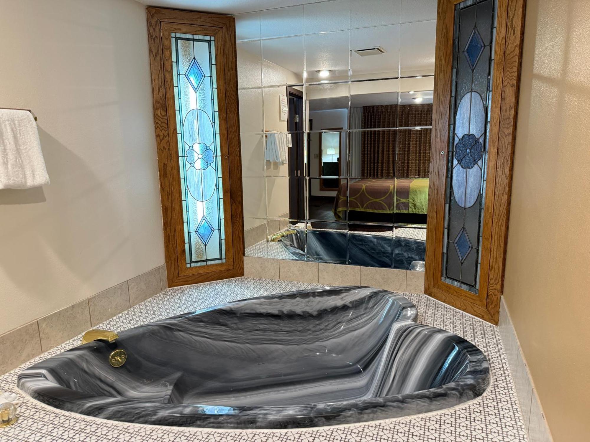 Hardin Lodge Экстерьер фото